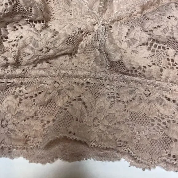 Jenni blush pink lace bralette size small - Picture 2 of 6
